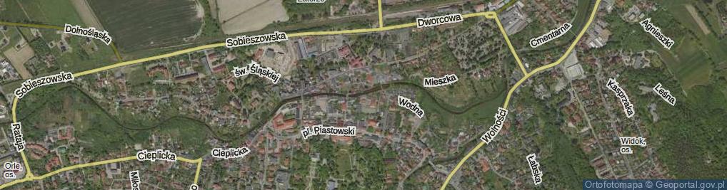 Zdjęcie satelitarne Bulwar Łazarkiewicza Piotra ul.
